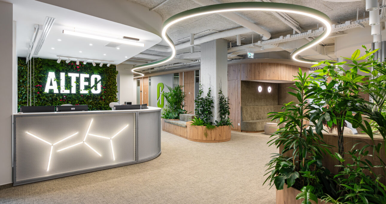 CAPSTONE projektek Az Év Irodája 2025 versenyen